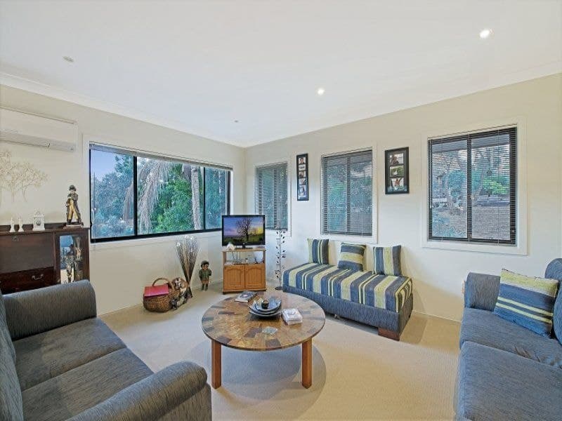 16 Julian Road KINCUMBER NSW, Kincumber - Thumbnail 3