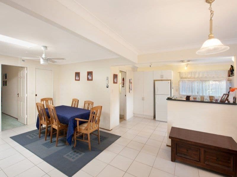 KINCUMBER, Kincumber - Thumbnail 3