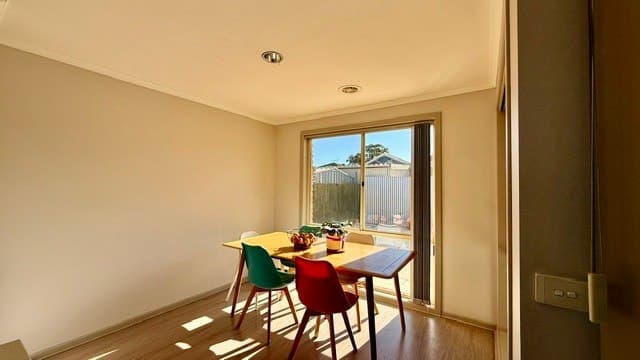 12 Wheat Walk, Delahey, VIC 3037, Delahey - Thumbnail 5