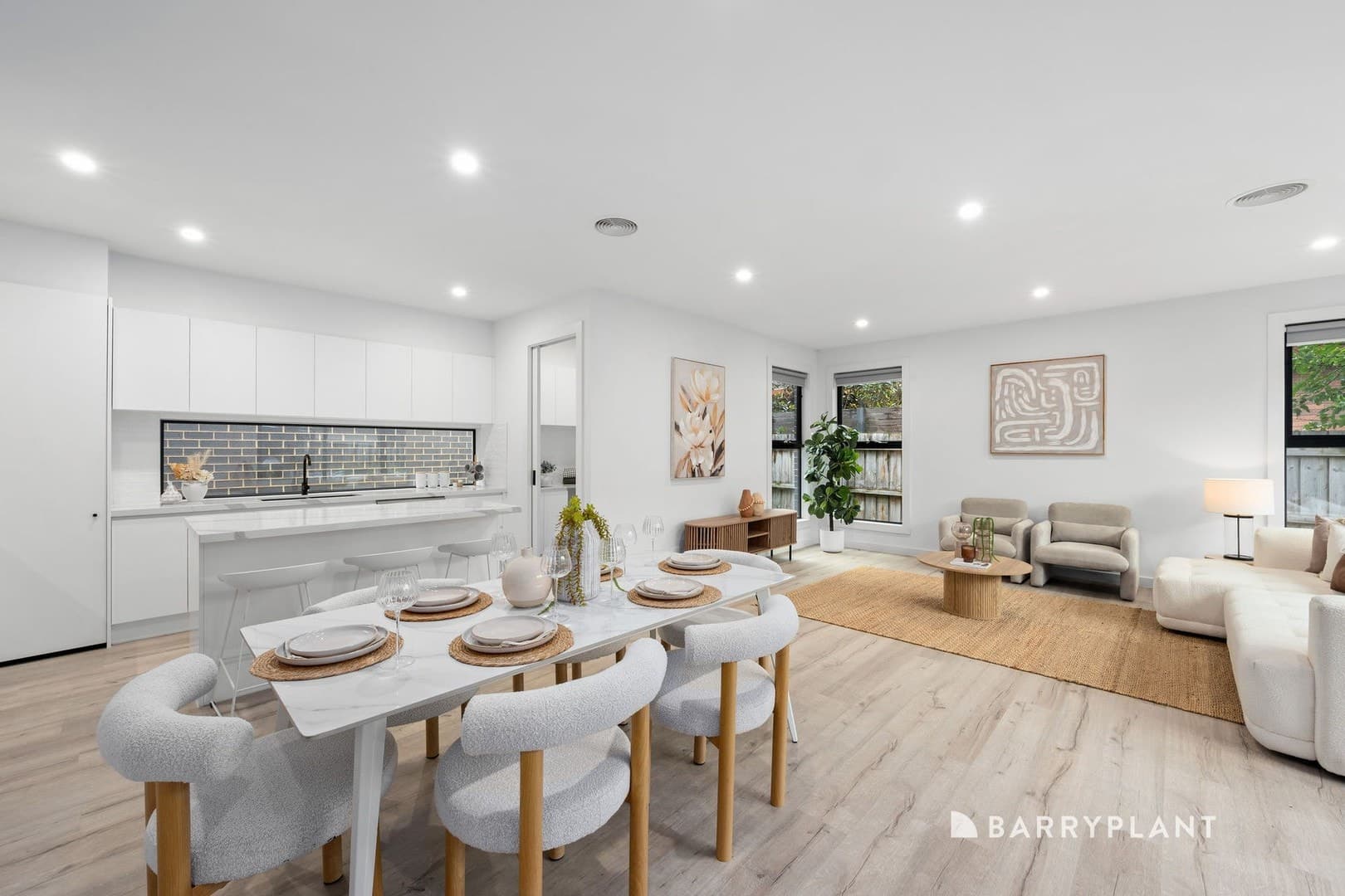 5A Taunton Drive, Bundoora, VIC 3083, Bundoora - Thumbnail 4
