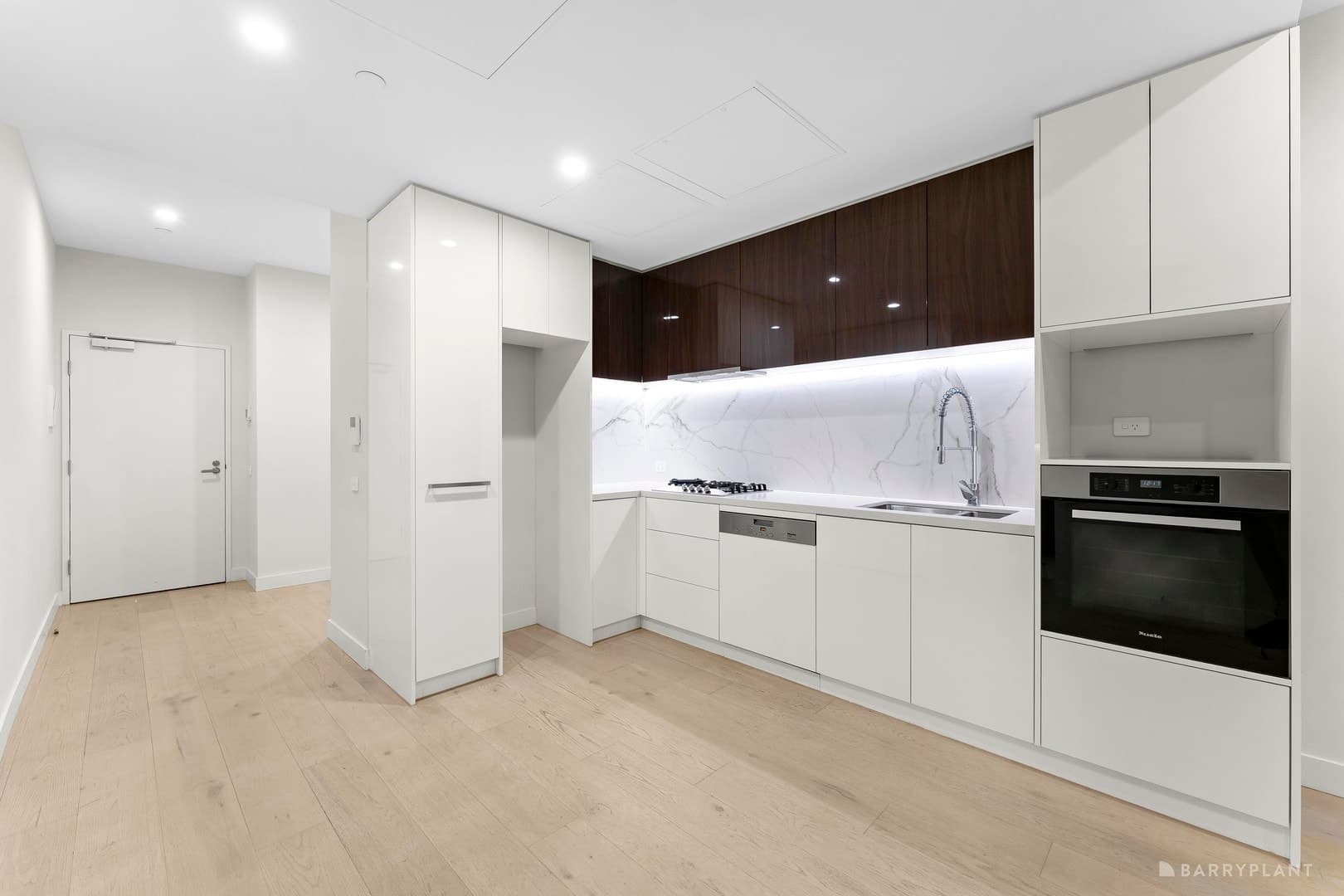 205/190 Reynolds Road, Doncaster East, VIC 3109, Doncaster East - Thumbnail 3