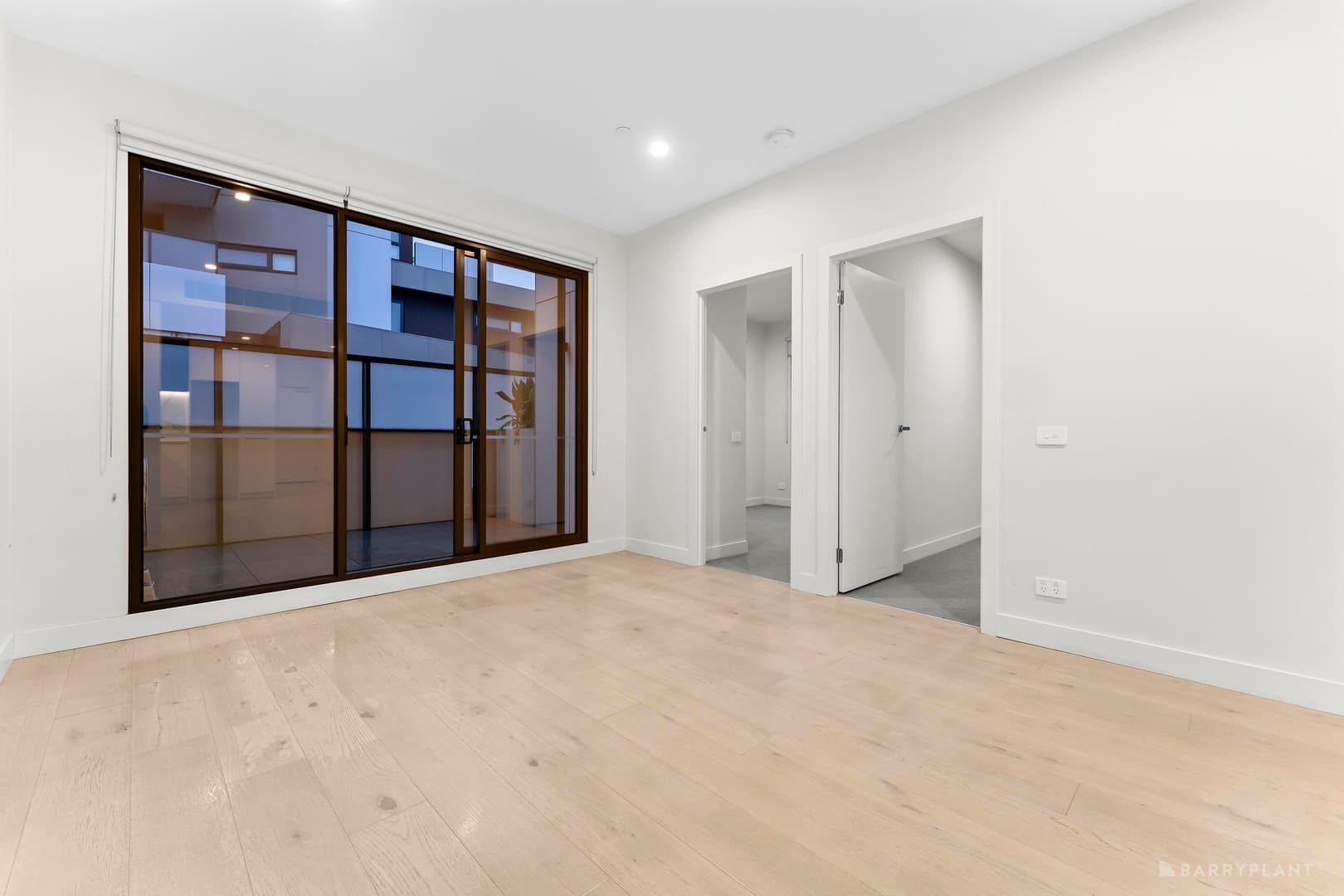 205/190 Reynolds Road, Doncaster East, VIC 3109, Doncaster East - Thumbnail 6