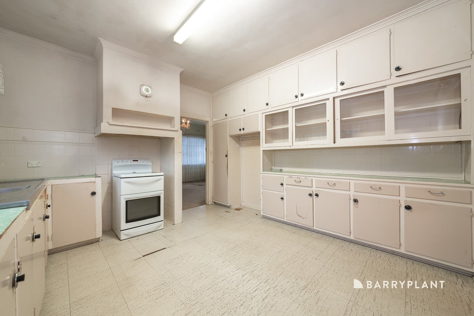 38 Sylvan Grove, Pascoe Vale, VIC 3044, Pascoe Vale - Thumbnail 6