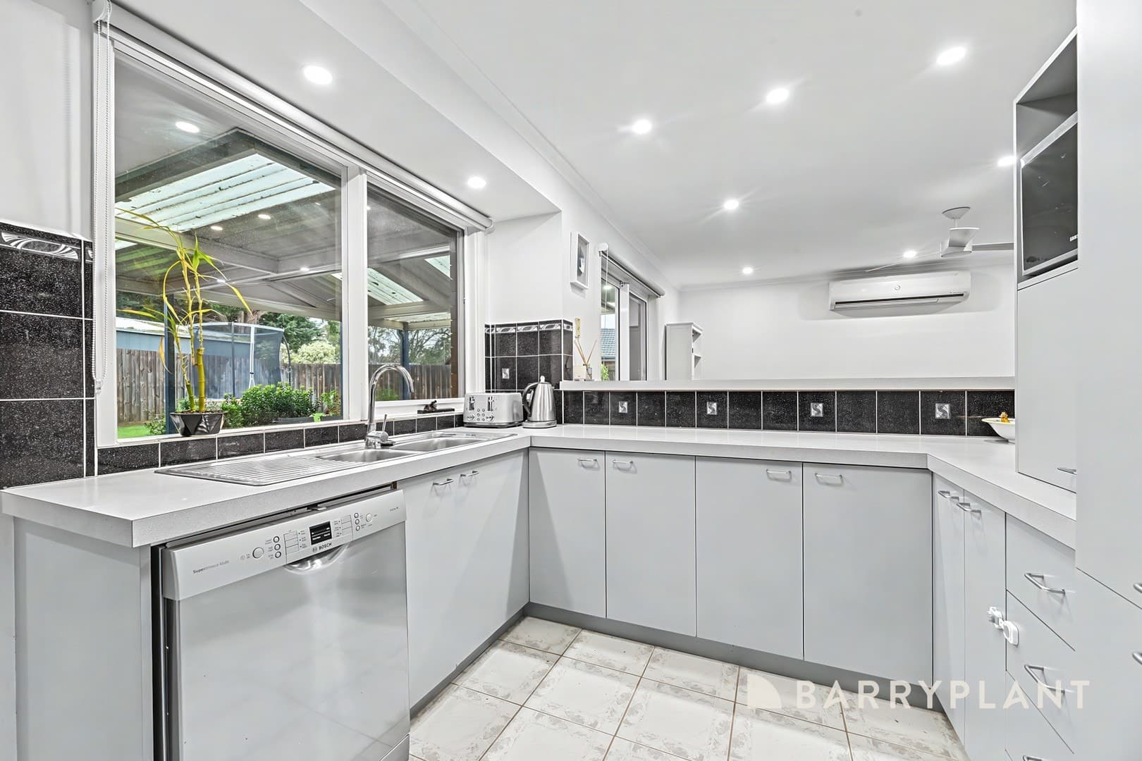 14 Harwood Court, Berwick, VIC 3806, Berwick - Thumbnail 7