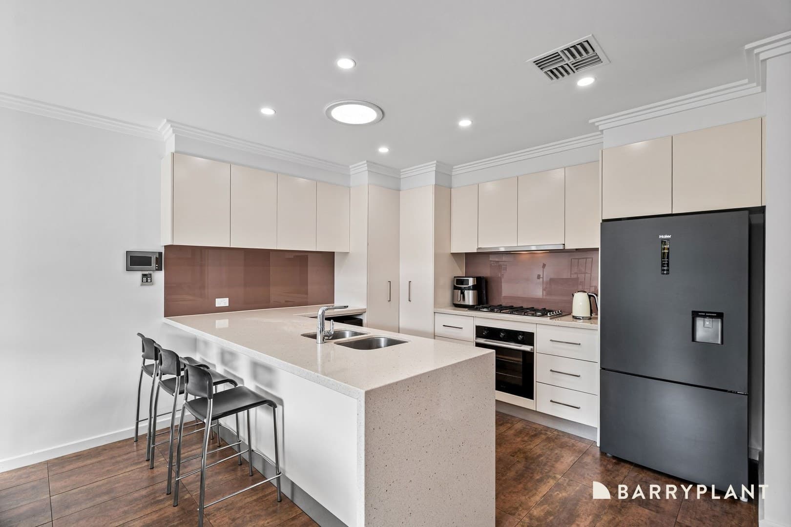 6 Benjamin Street, Sunshine, VIC 3020, Sunshine - Thumbnail 5