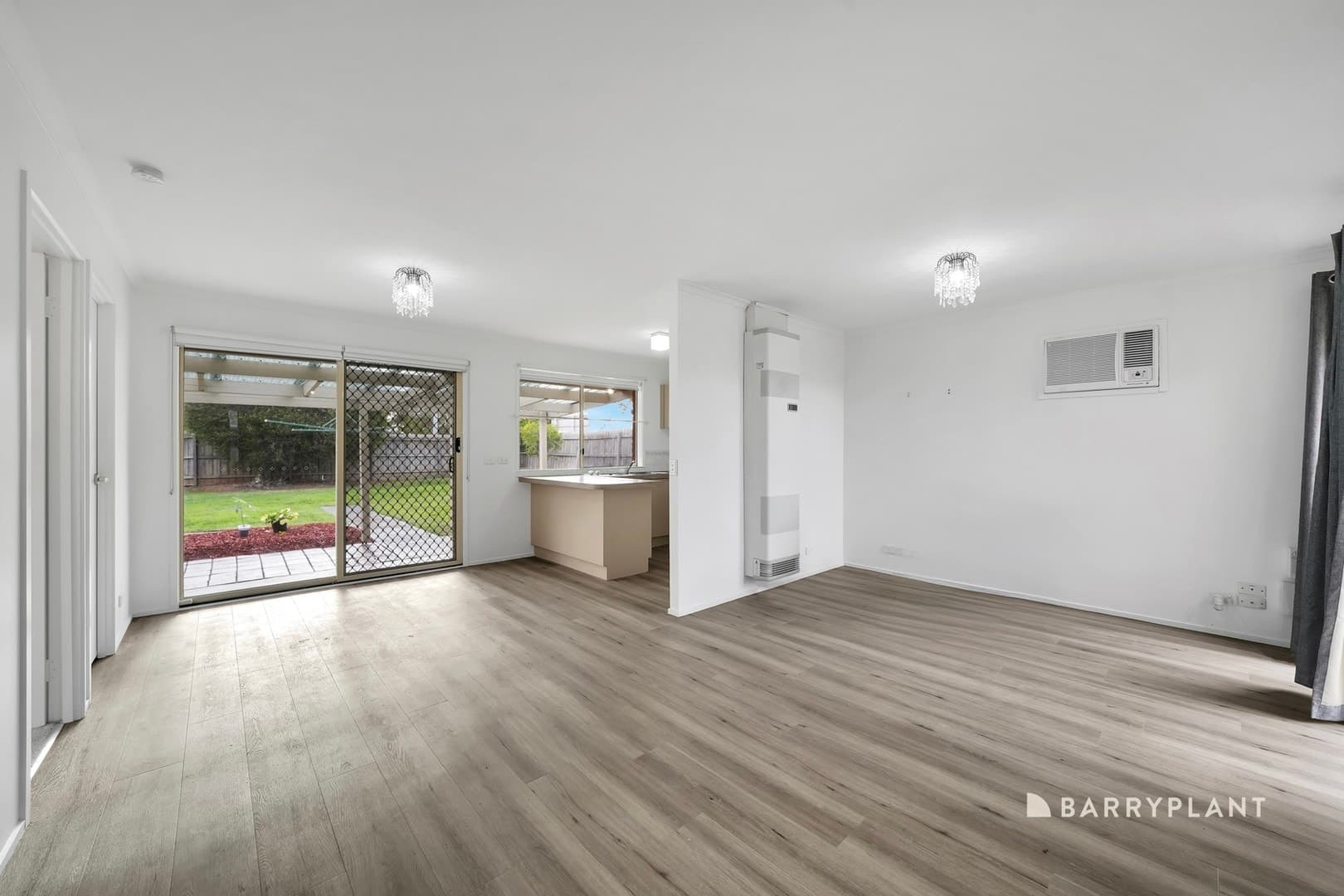 8 Marlo Square, Wyndham Vale, VIC 3024, Wyndham Vale - Thumbnail 2
