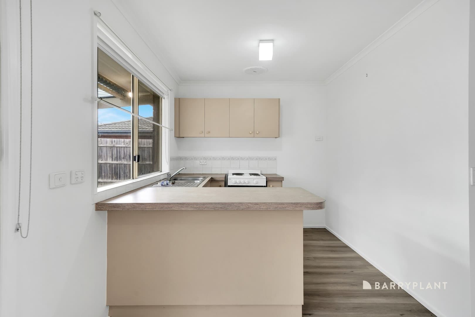 8 Marlo Square, Wyndham Vale, VIC 3024, Wyndham Vale - Thumbnail 4