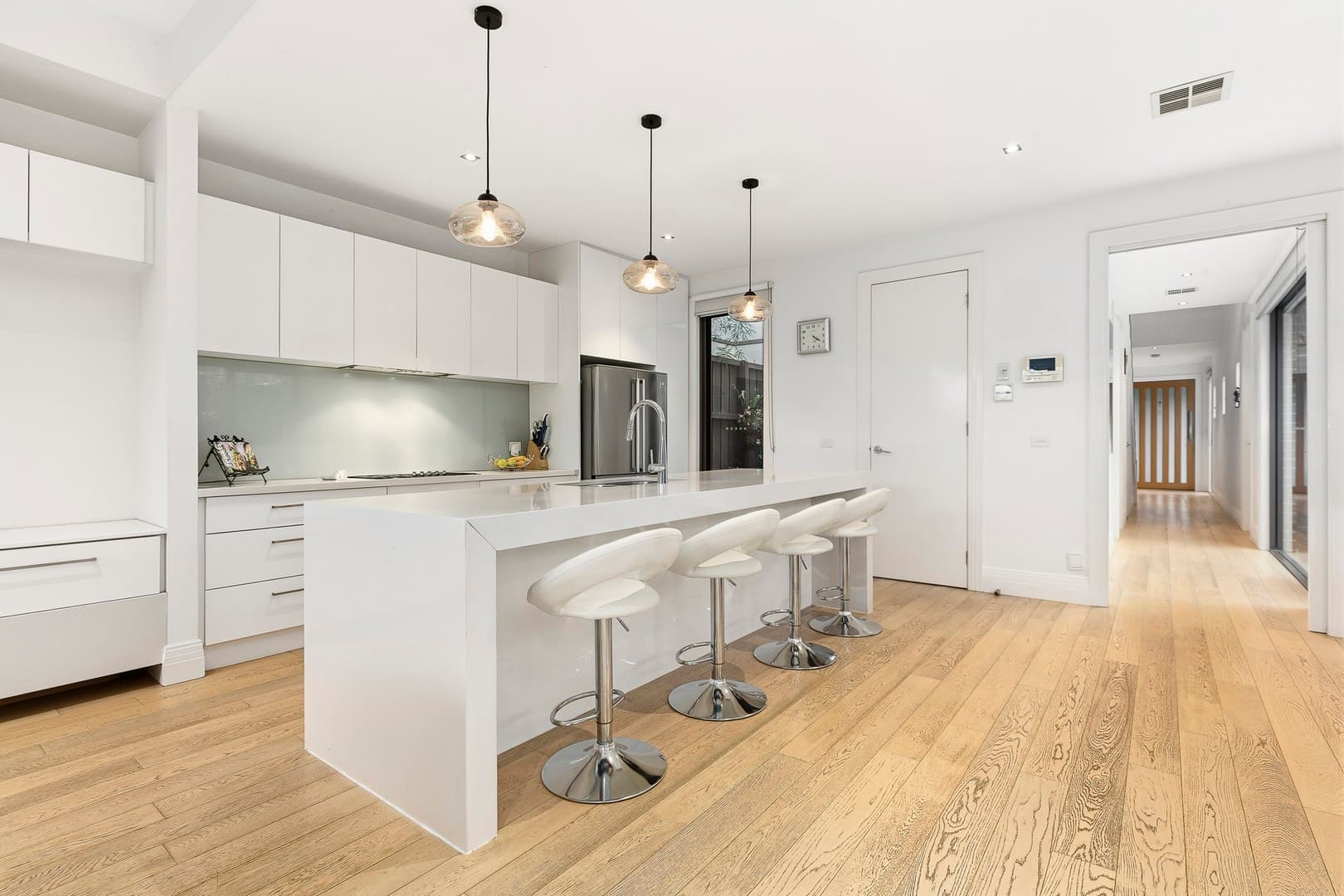 6 Gary Avenue, Hampton East, VIC 3188, Hampton East - Thumbnail 2