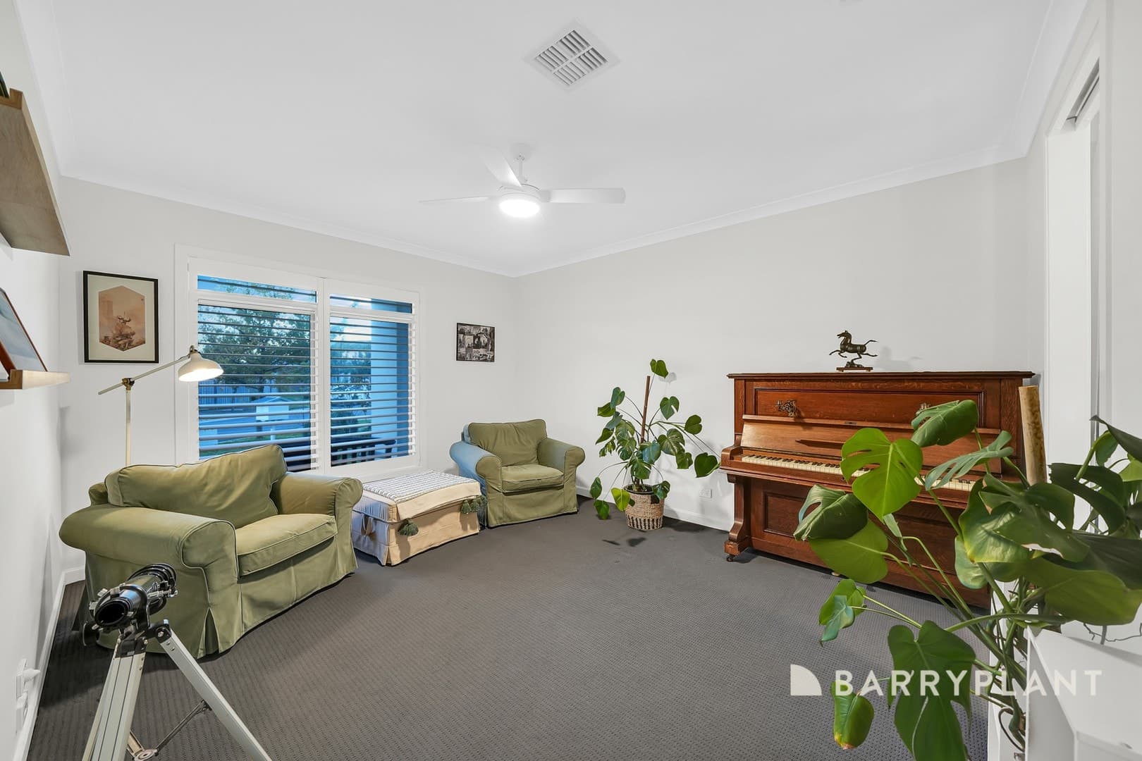 4 Yacht Road, Point Cook, VIC 3030, Point Cook - Thumbnail 5