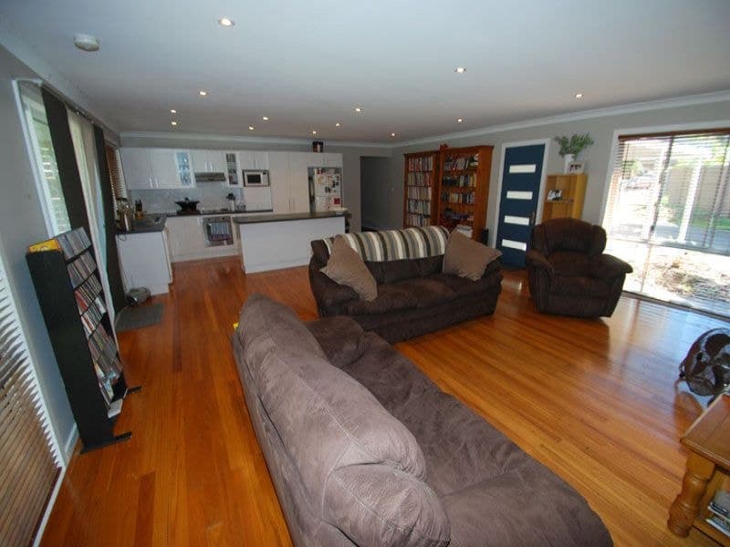 7 Broula Close KINCUMBER NSW, Kincumber - Thumbnail 2