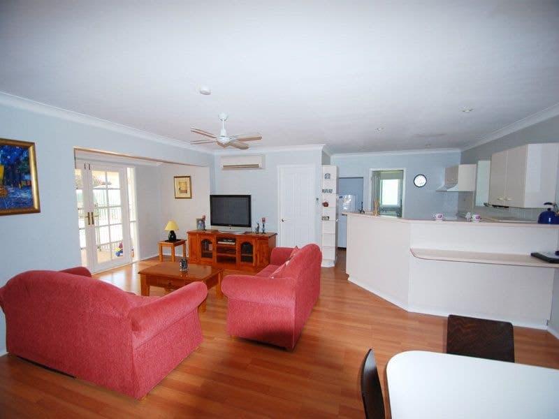 KINCUMBER, Kincumber - Thumbnail 3