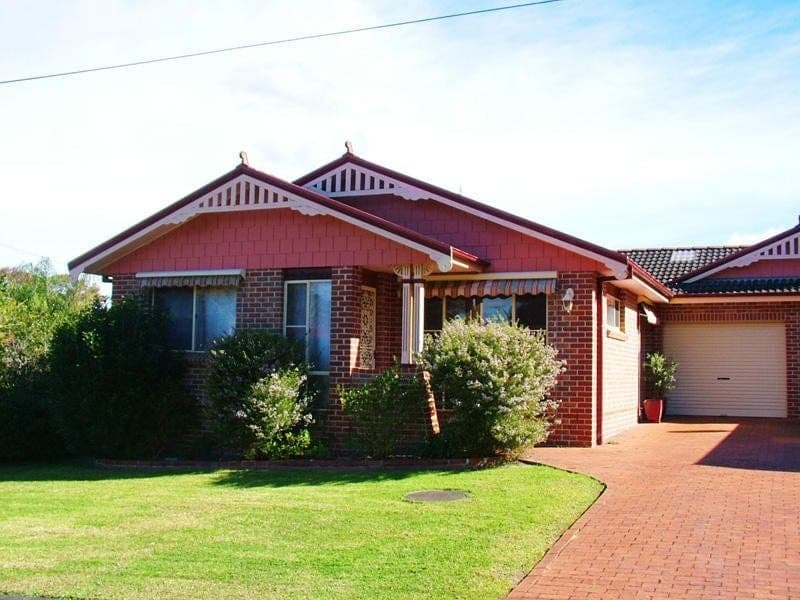 KINCUMBER, Kincumber - Image 1