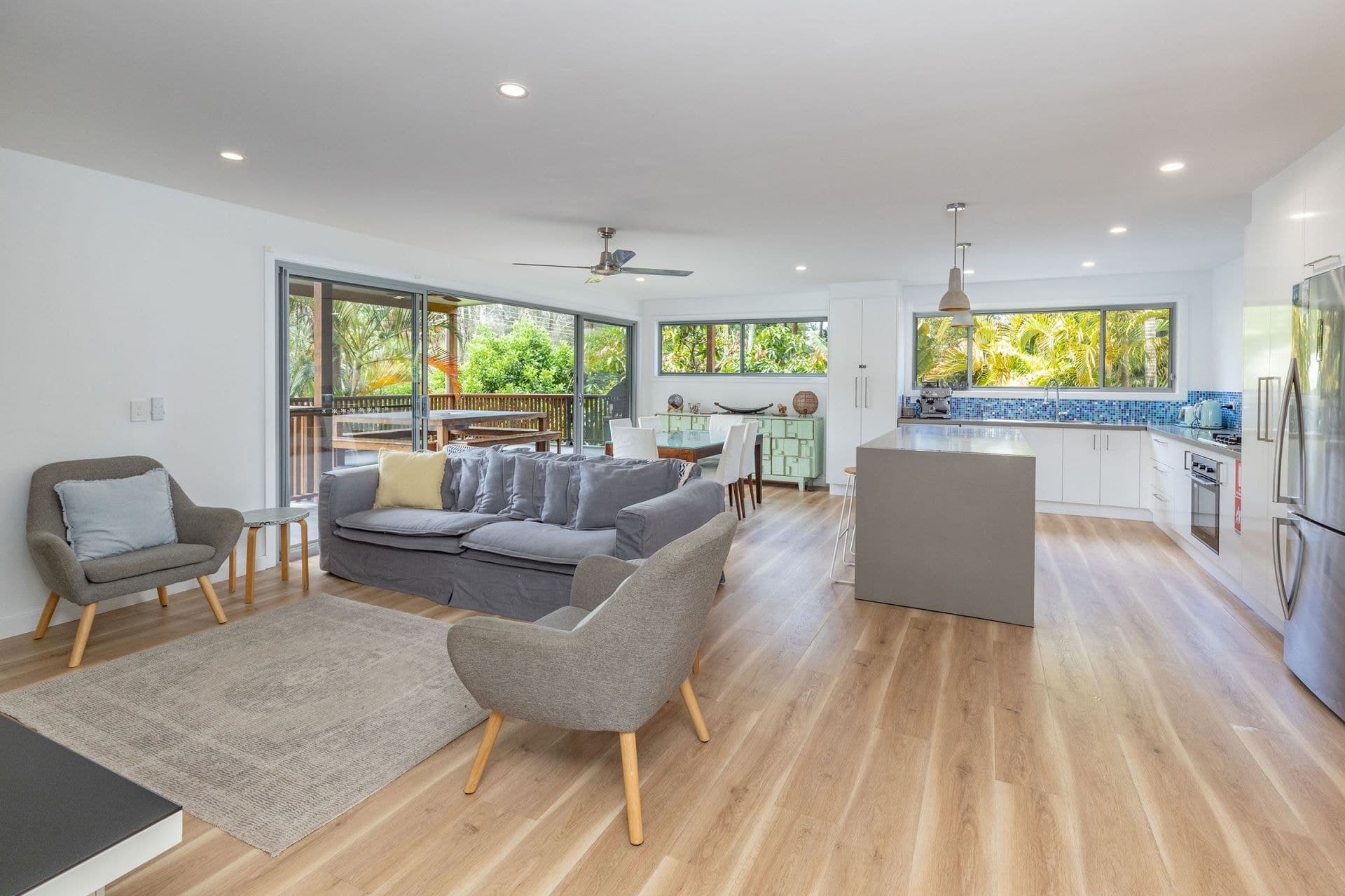 20 Pacific Parade, Elizabeth Beach NSW, Elizabeth Beach - Thumbnail 3