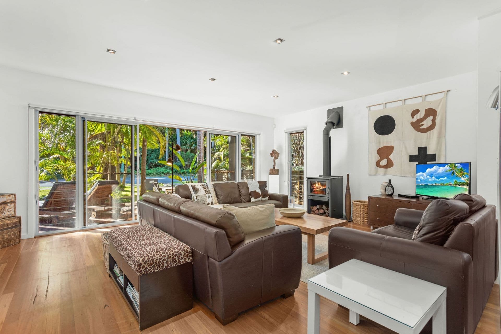 1/30 Lakeside Crescent, Elizabeth Beach NSW, Elizabeth Beach - Thumbnail 3