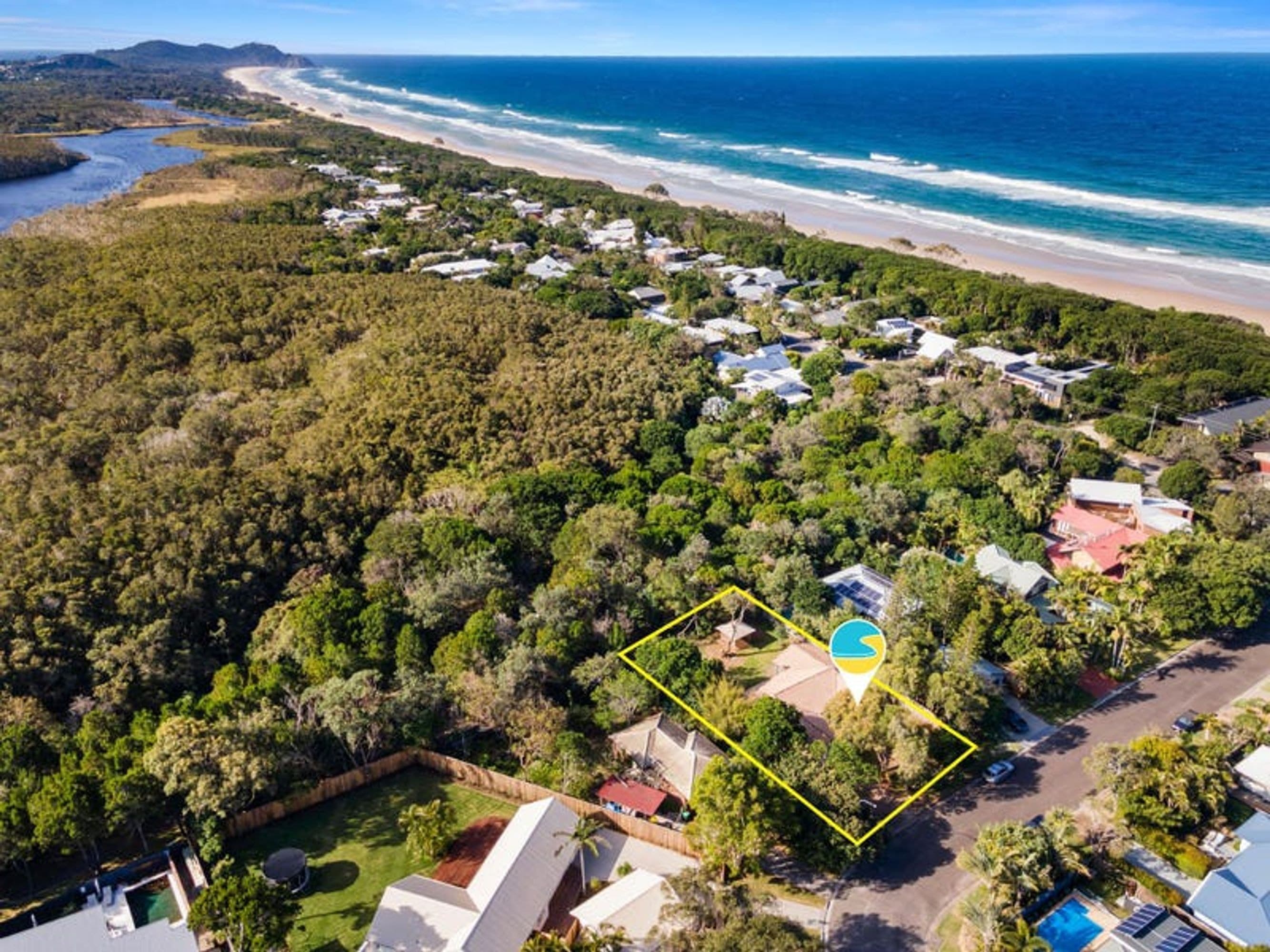 28 Beachside Drive, Suffolk Park - Image 1