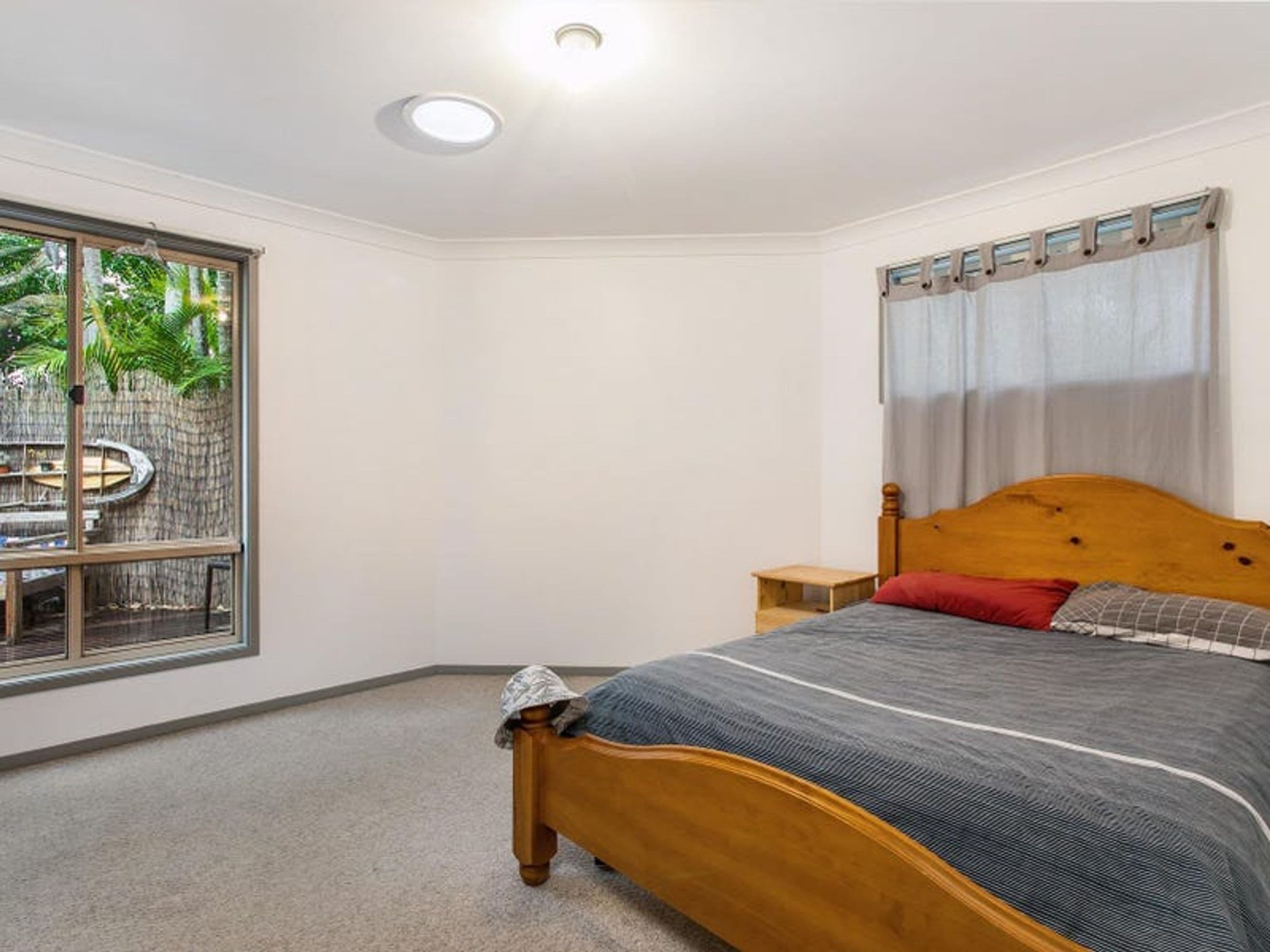 15 Tamarind Court, Suffolk Park - Thumbnail 2