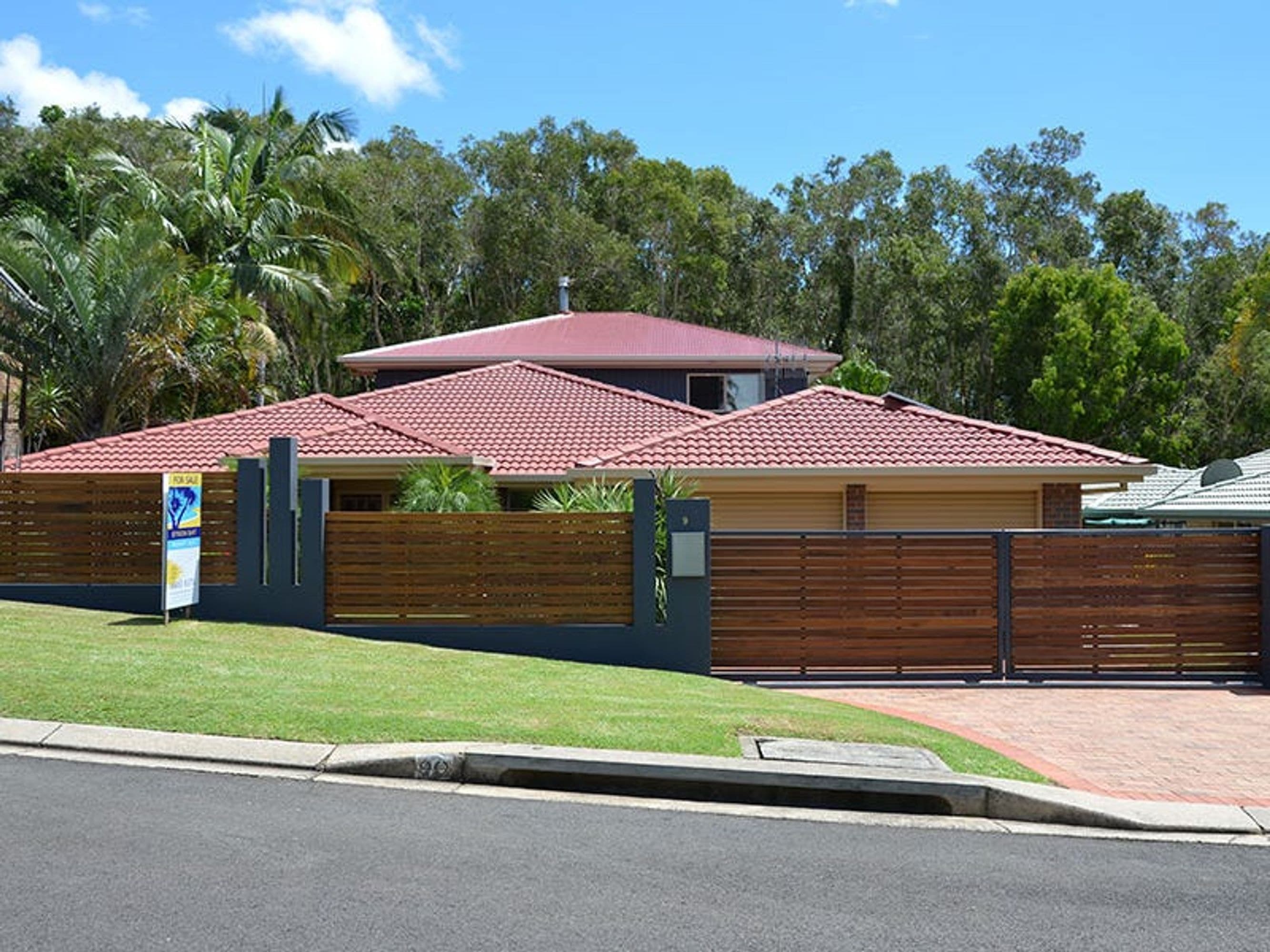 90 Corkwood Cres, Suffolk Park - Image 1