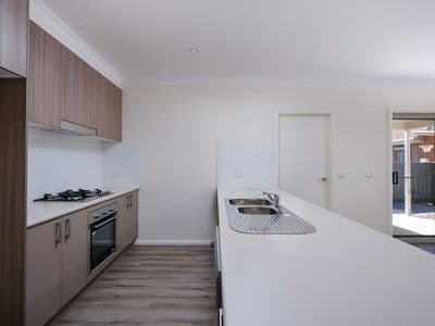 2 / 39 AWBURN STREET, 2 / 39 AWBURN STREET, 2 / 39 Awburn Street - Thumbnail 2