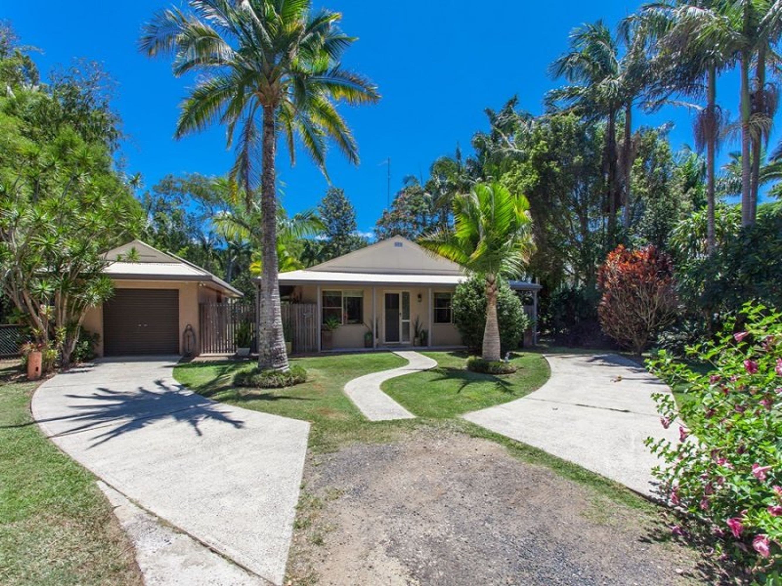 60 Parkway Drive, Ewingsdale - Image 1
