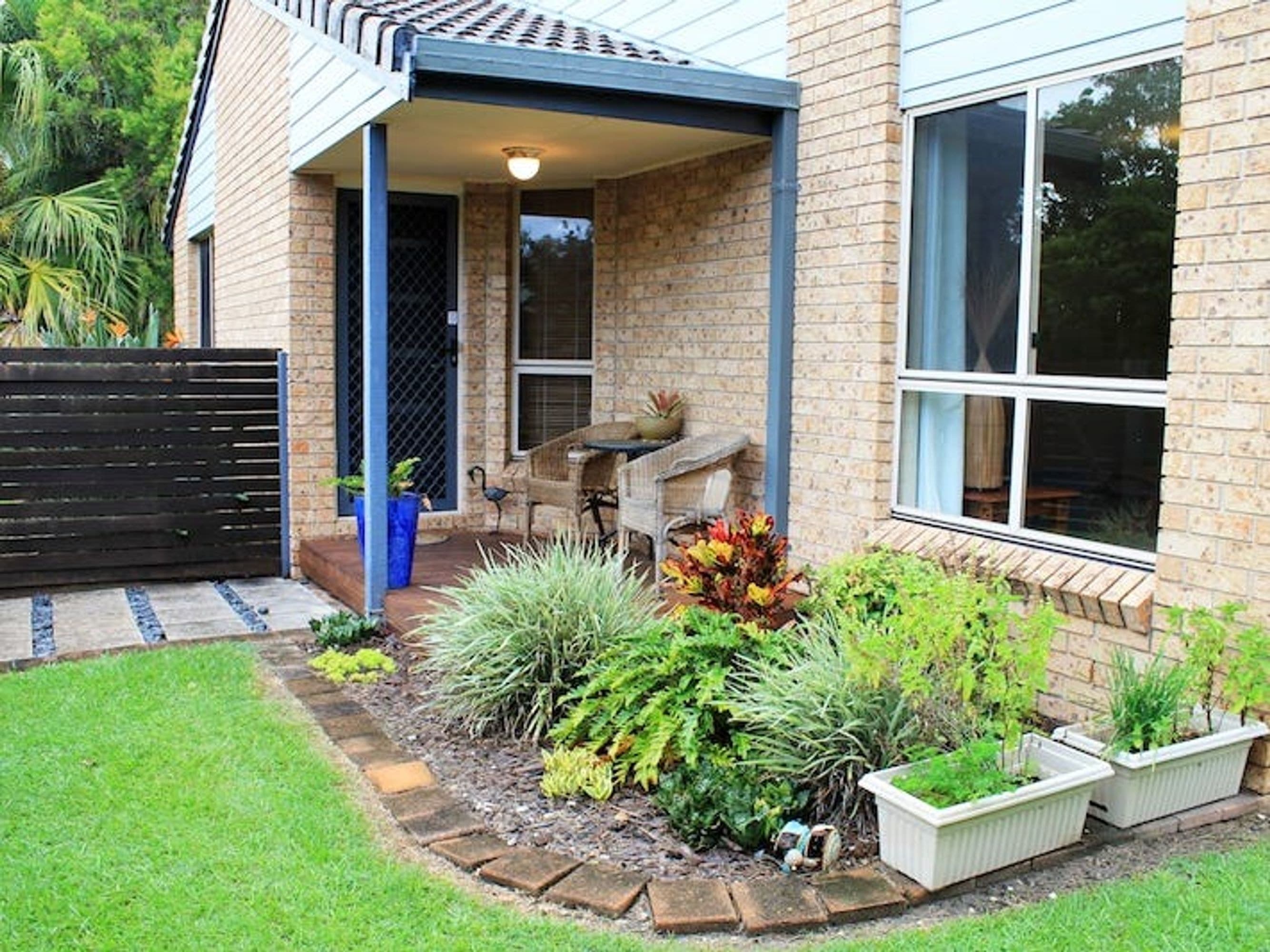 20 Pepperbush Street, Byron Bay - Image 1