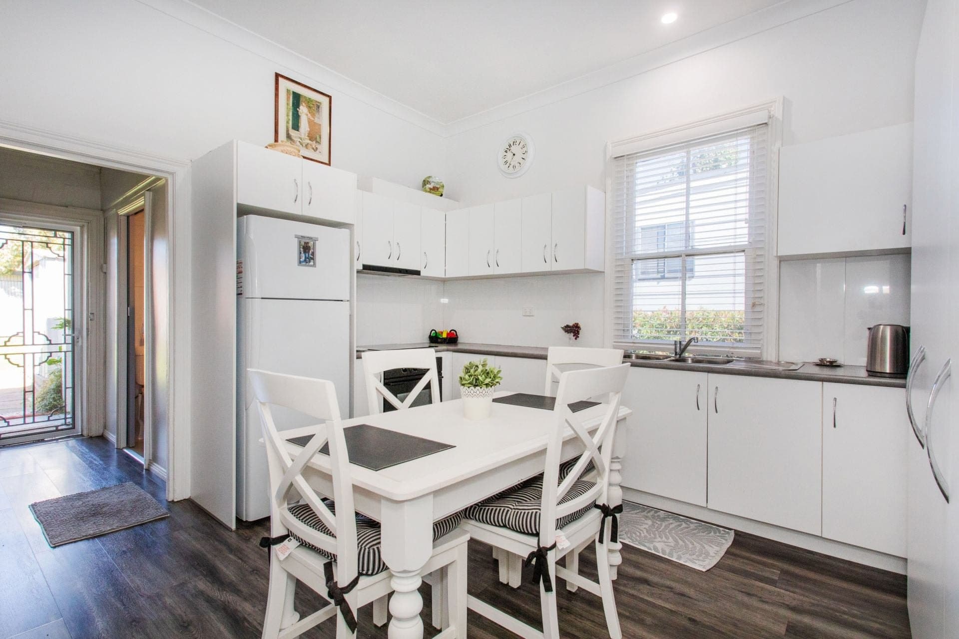 11 Railway Street, COWRA, Cowra - Thumbnail 8