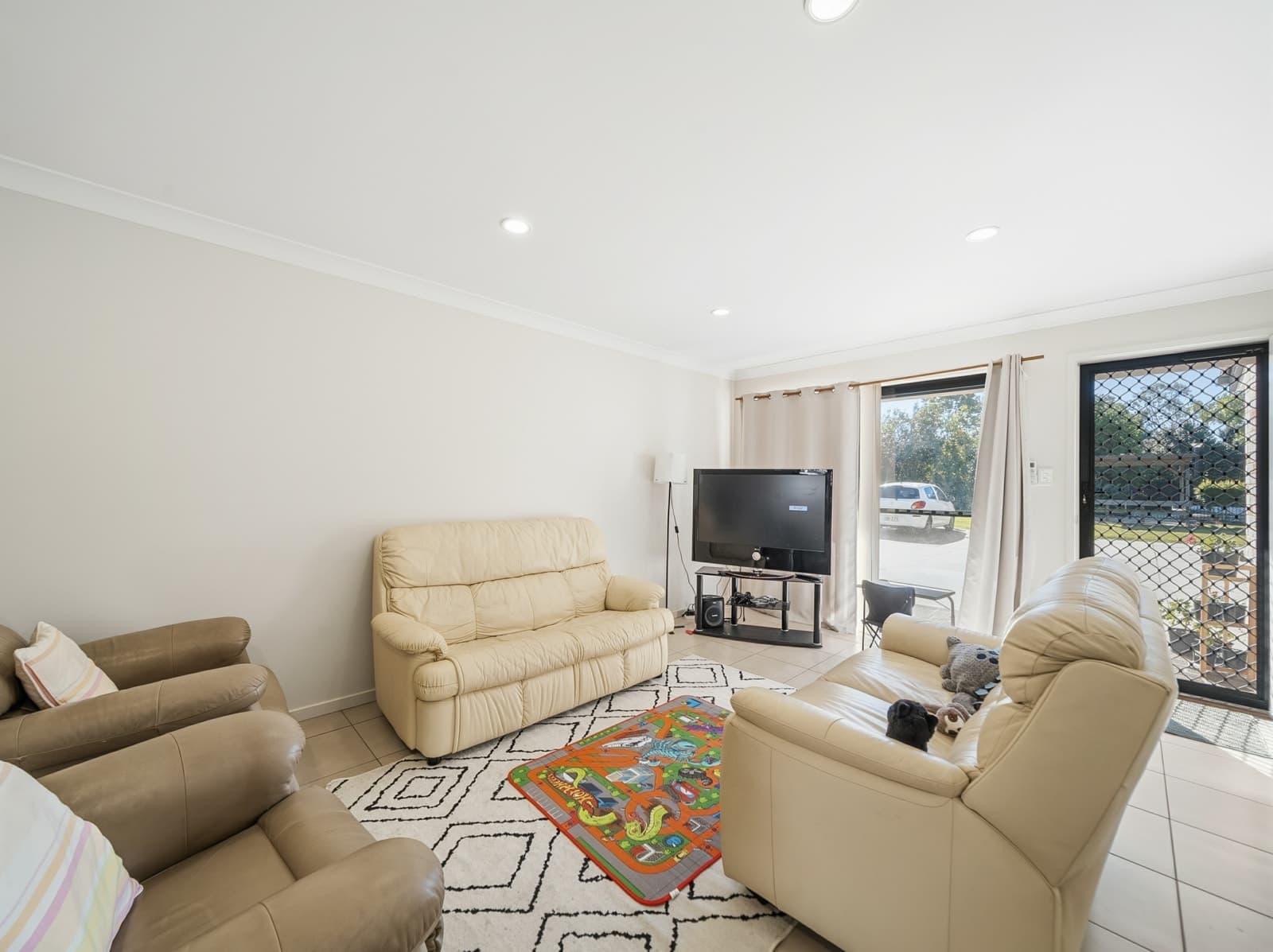 9/9 David Street, BURPENGARY, Burpengary - Thumbnail 3