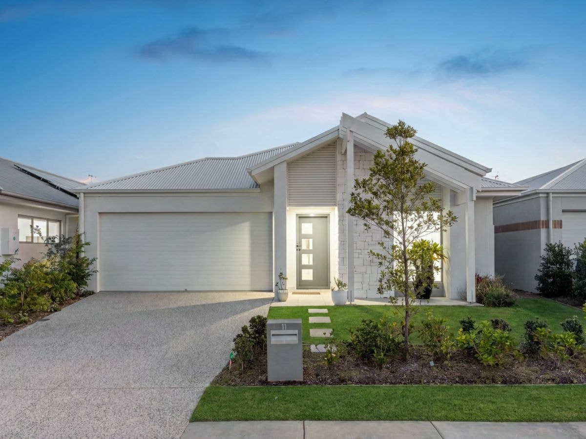 11 Jordan Street, JIMBOOMBA, Jimboomba - Image 1