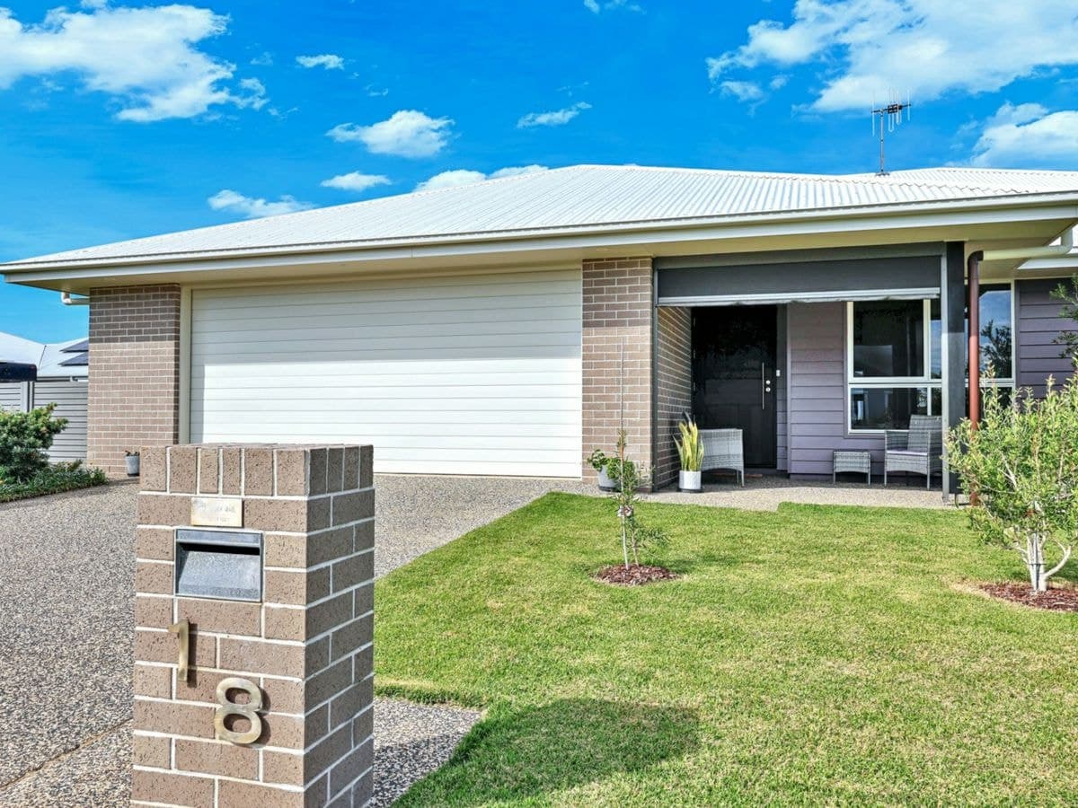 18 Lady Musgrave Drive, INNES PARK, Innes Park - Thumbnail 3