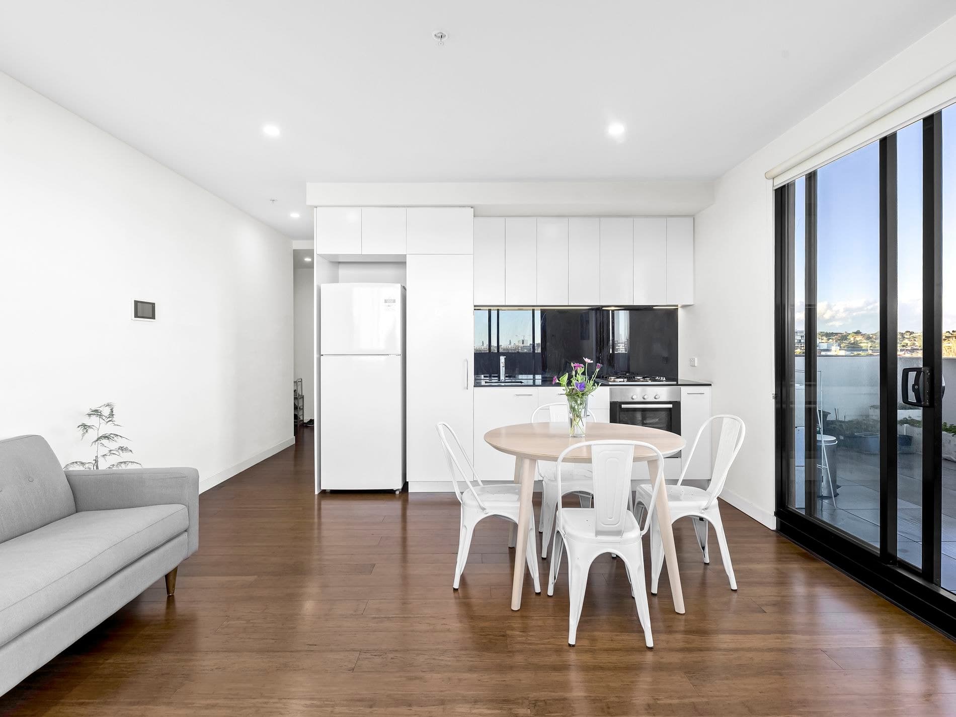 405 / 10 clinch avenue, PRESTON, Preston - Image 1