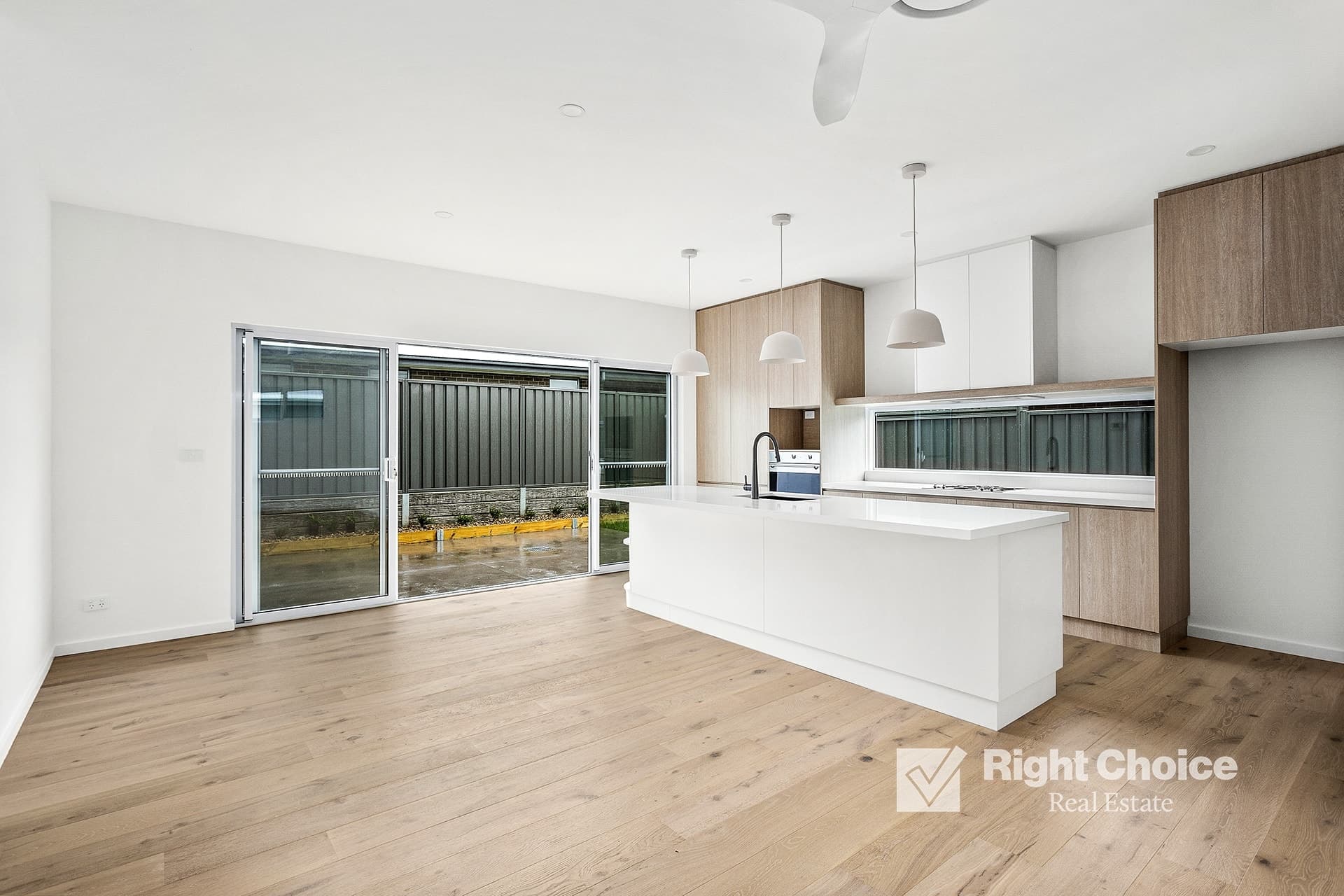 64 Farmgate Crescent, Calderwood NSW, Calderwood - Thumbnail 5