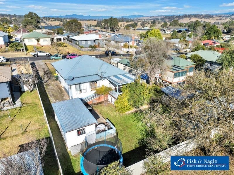 3 Blomfield Avenue Bega NSW, Bega - Image 1