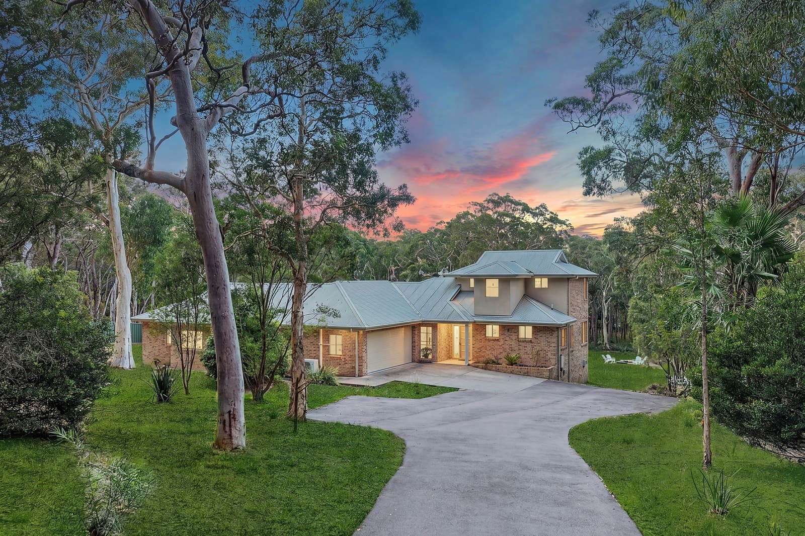 141 Elizabeth Bay Drive, LAKE MUNMORAH, Lake Munmorah - Image 1