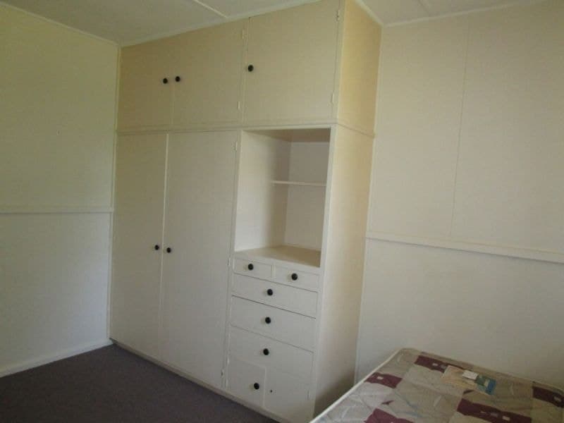 11 Yulin Avenue Cooma NSW, Cooma - Thumbnail 2