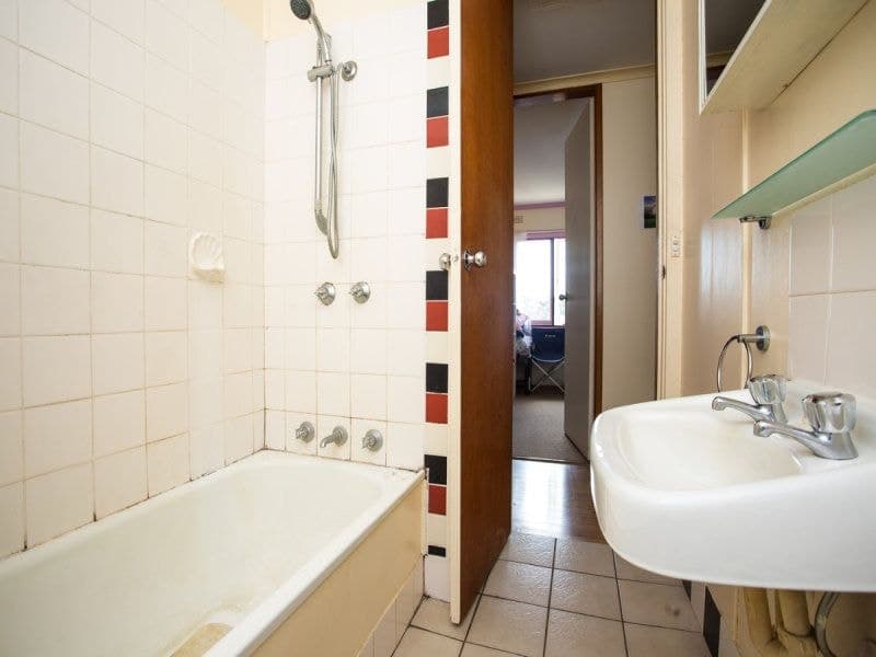 27 Girraween Crescent Bega NSW, Bega - Thumbnail 2