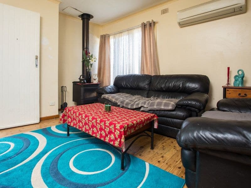27 Girraween Crescent Bega NSW, Bega - Thumbnail 5