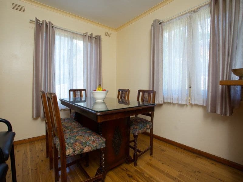 27 Girraween Crescent Bega NSW, Bega - Thumbnail 6