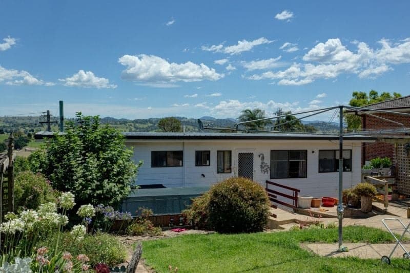 16 Mecklenberg Street Bega NSW, Bega - Thumbnail 2