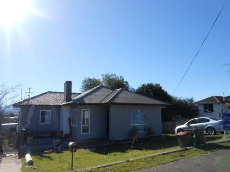 1 Blomfield Avenue Bega NSW, Bega - Image 1