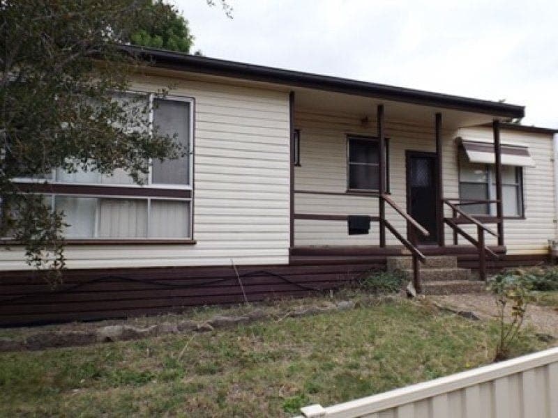 1 Jerrang Avenue COOMA NSW, Cooma - Thumbnail 3