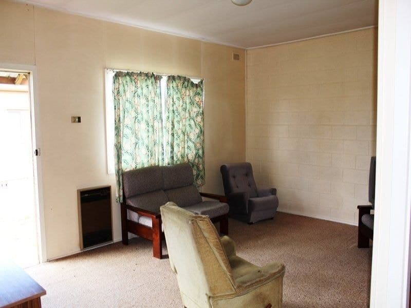 nits 9 -12/28 - 32 Mulach Street COOMA NSW, Cooma - Thumbnail 4