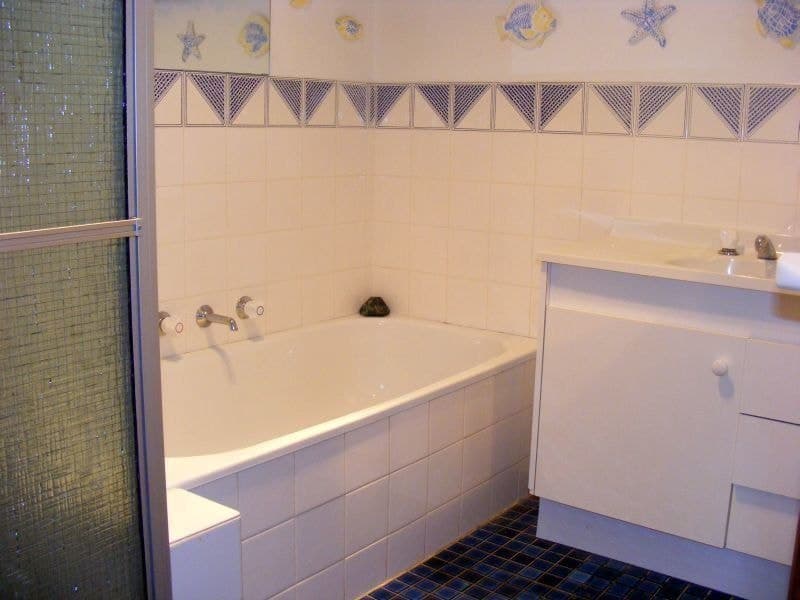 1 Goldberg Place, Bega, Bega - Thumbnail 6