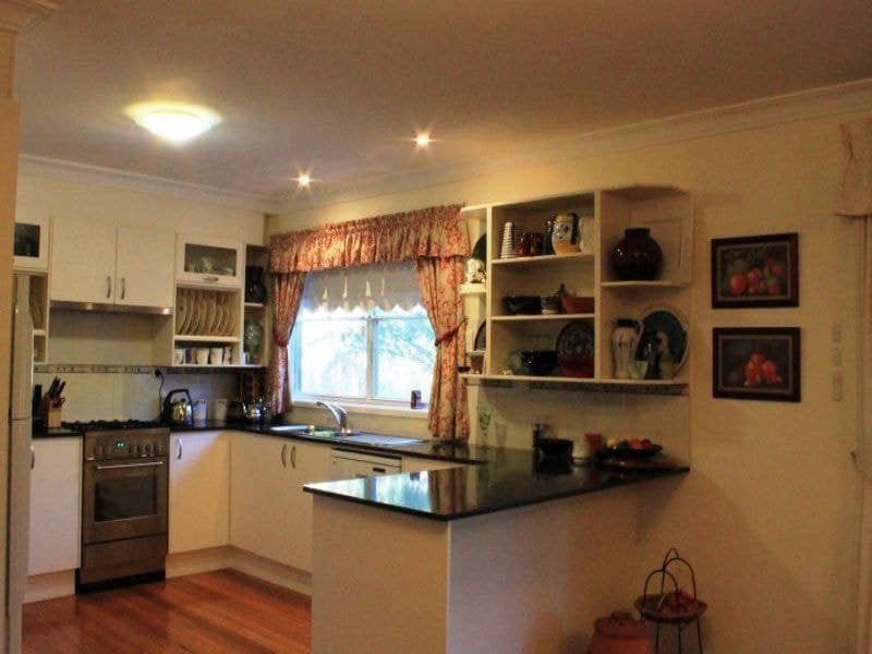 7 Tathra Road, Bega, Bega - Thumbnail 8