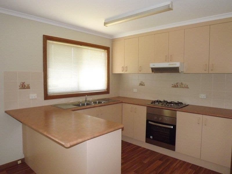 8 Short Street, BERRIDALE, Berridale - Thumbnail 4