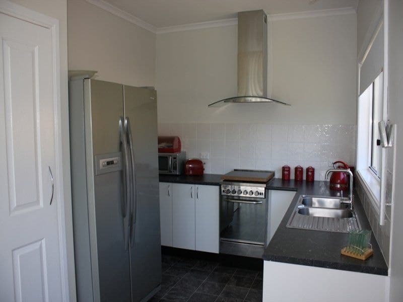 19 Baroona Avenue, COOMA, Cooma - Thumbnail 5