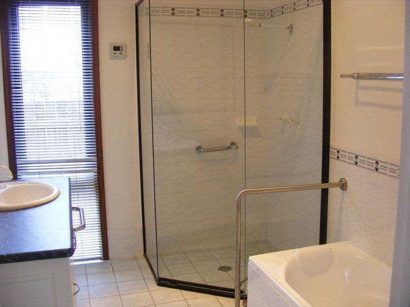 1 Sattler Street, Bega, Bega - Thumbnail 2