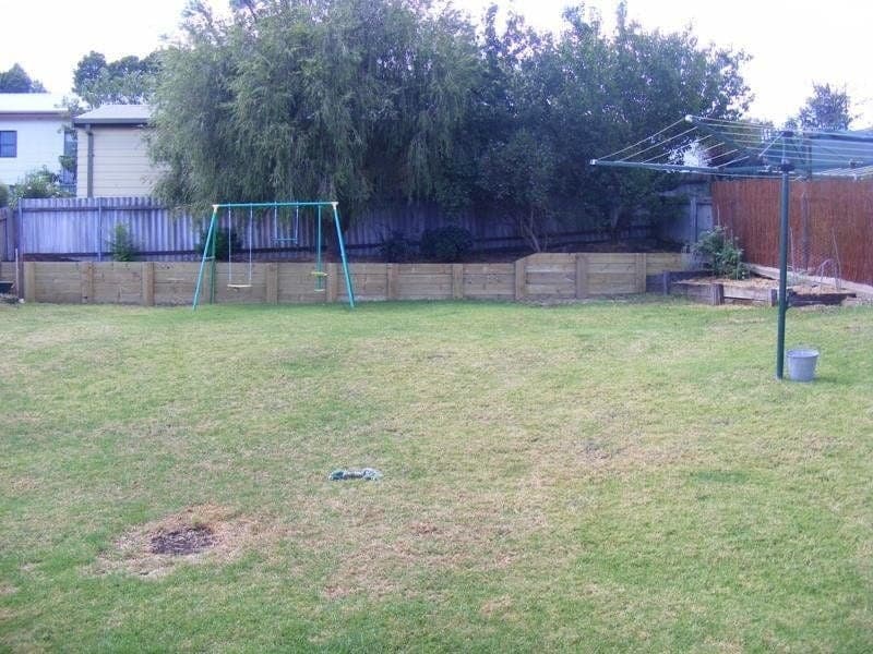 4 Wallace Street, Bega, Bega - Image 1