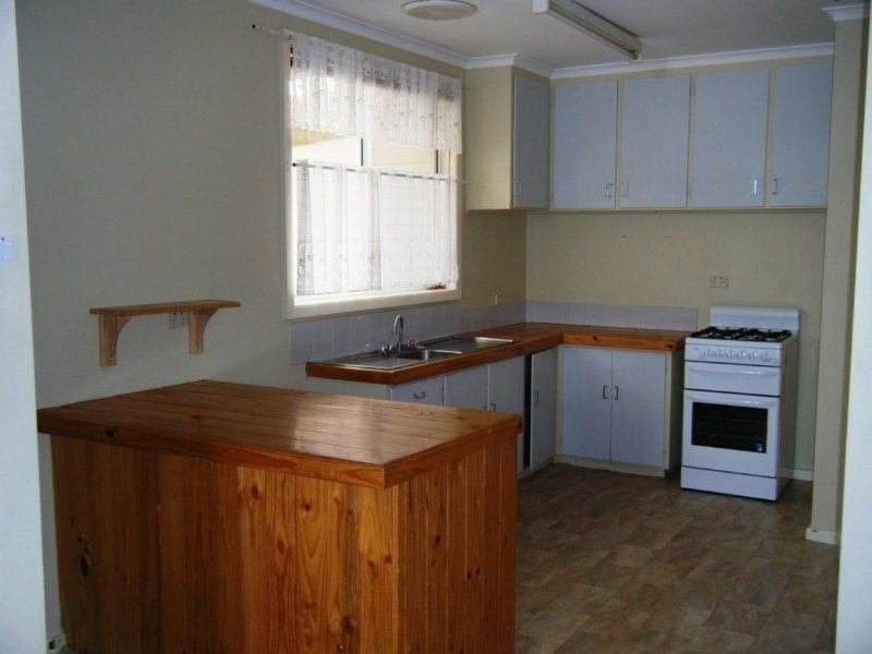 4 Kiewa Place, COOMA, Cooma - Thumbnail 4