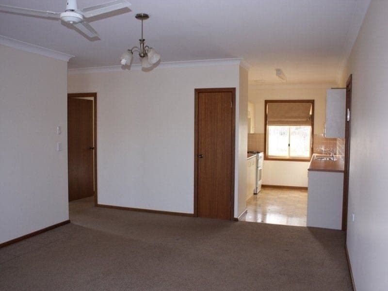 16 East Camp Drive COOMA NSW, Cooma - Thumbnail 4