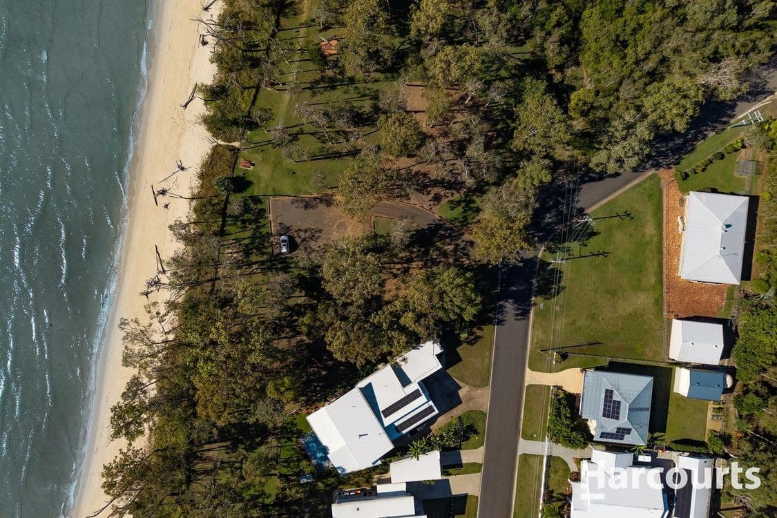 153 Burrum Street, BURRUM HEADS, QLD 4659, Burrum Heads - Thumbnail 3