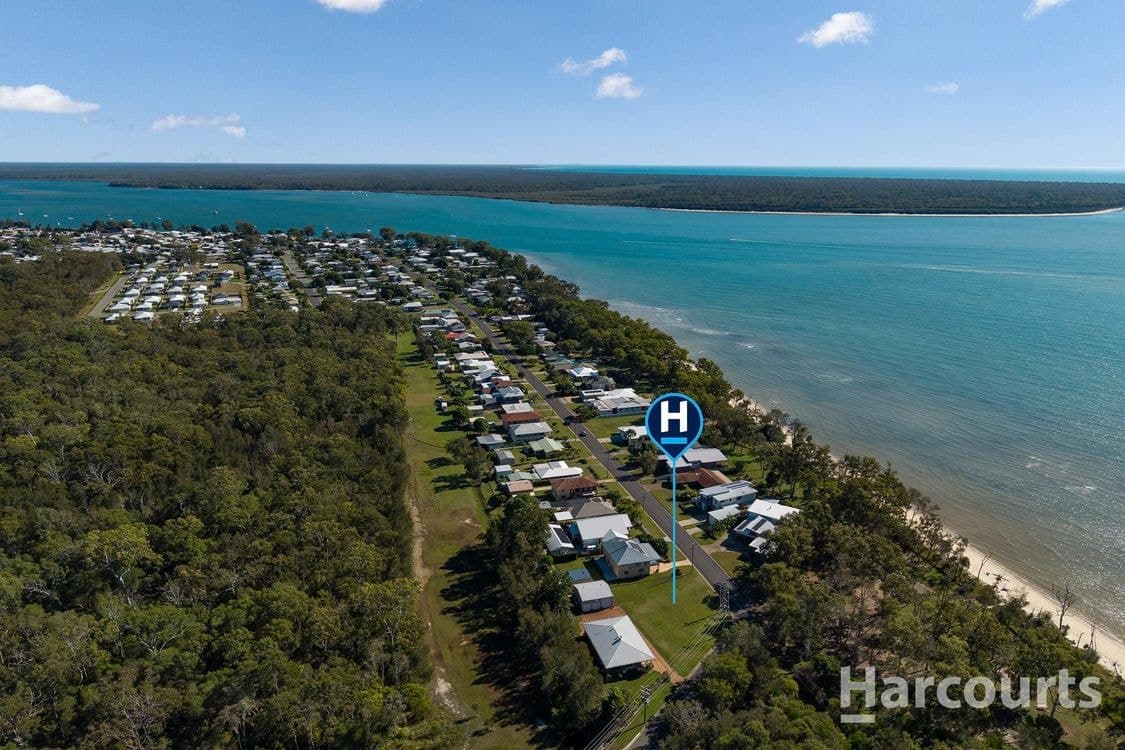 153 Burrum Street, BURRUM HEADS, QLD 4659, Burrum Heads - Thumbnail 4